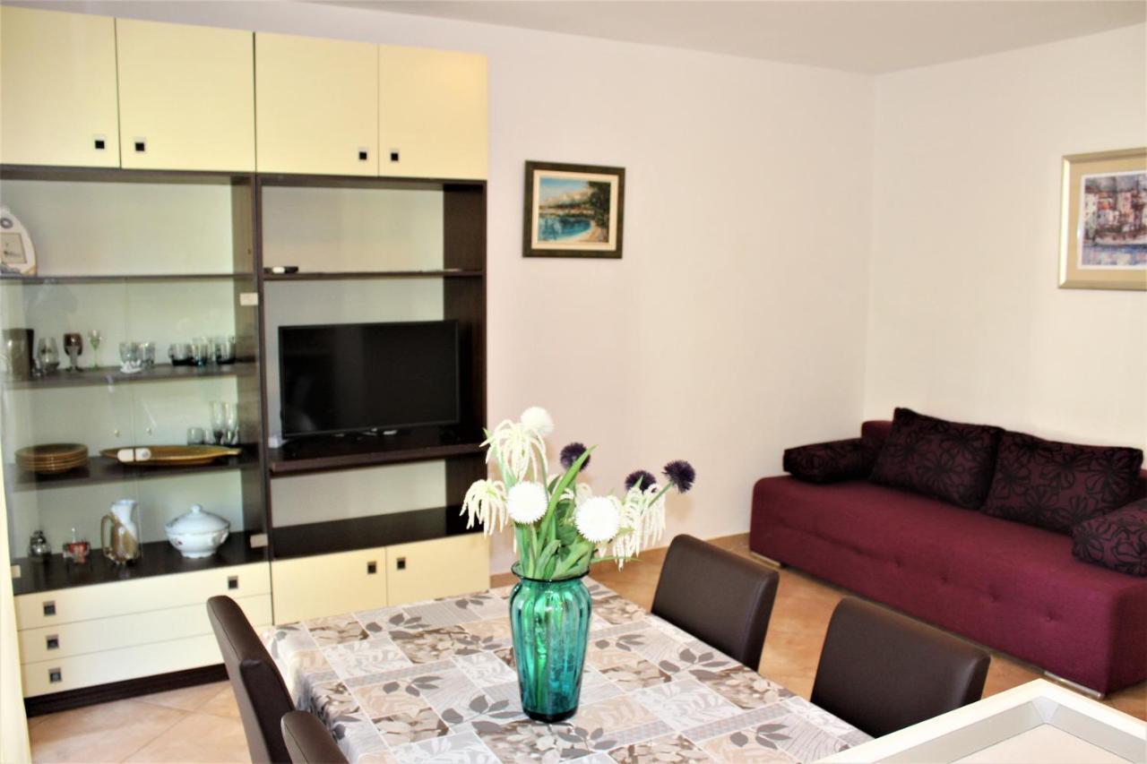 Apartments Raos Makarska Ngoại thất bức ảnh