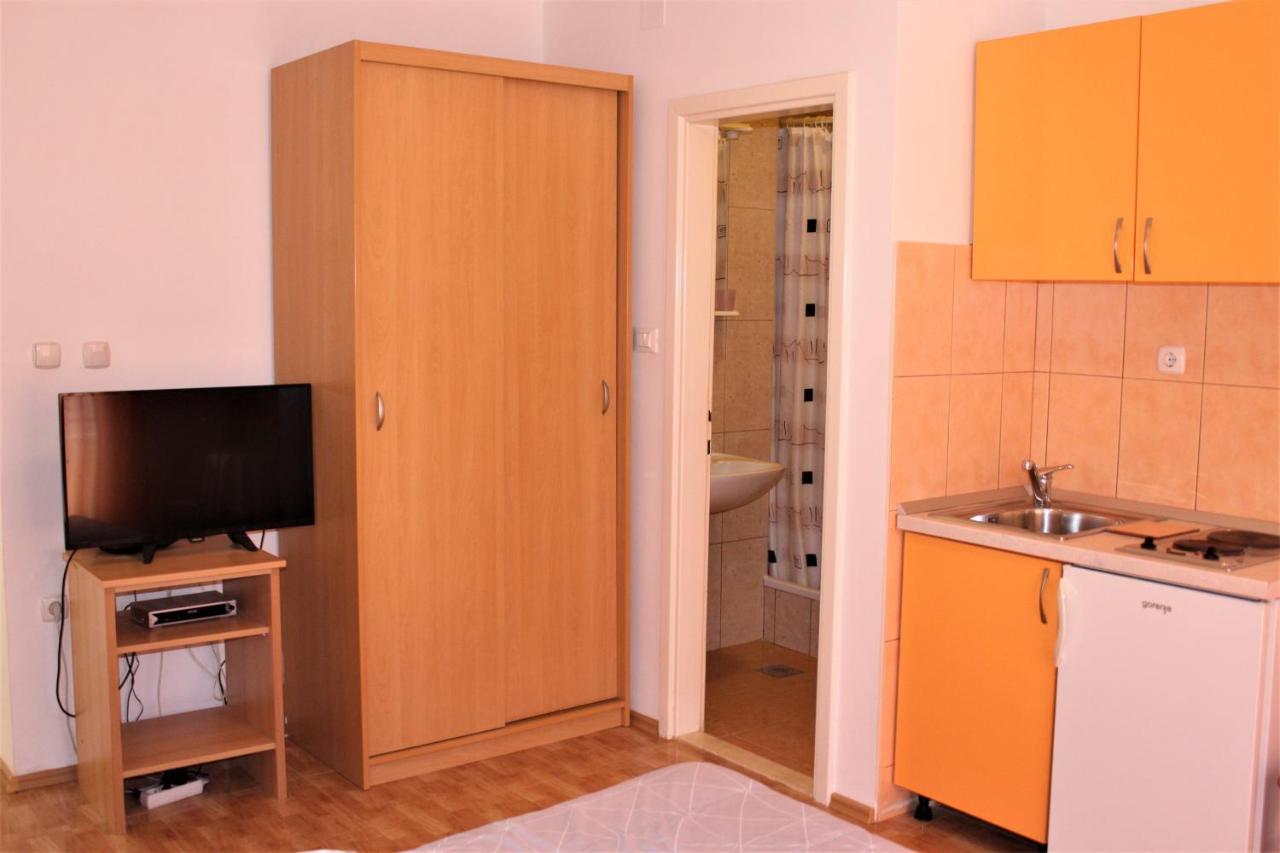 Apartments Raos Makarska Ngoại thất bức ảnh