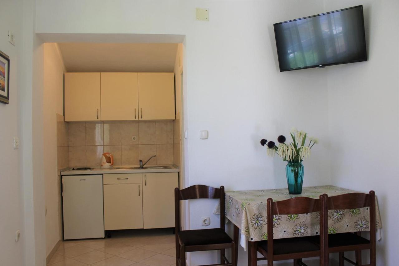 Apartments Raos Makarska Ngoại thất bức ảnh