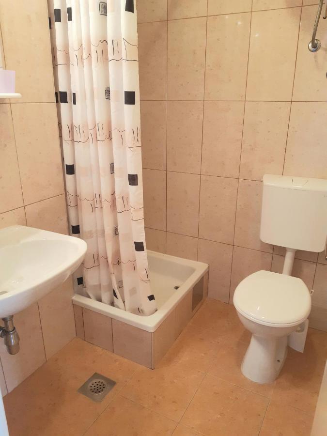 Apartments Raos Makarska Ngoại thất bức ảnh